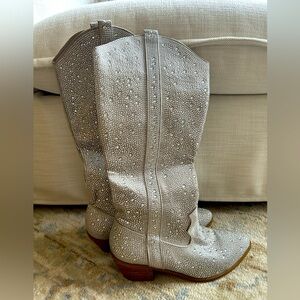 Cowgirl boots-bedazzled